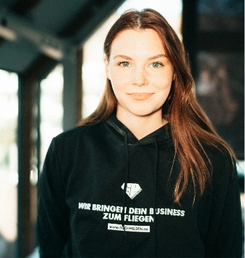 Teammitglied der KI-Helden / Suchhelden GmbH
