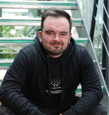 Teammitglied der KI-Helden / Suchhelden GmbH