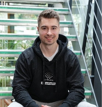 Teammitglied der KI-Helden / Suchhelden GmbH